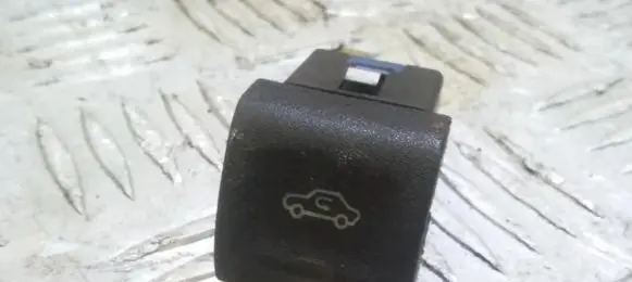 Opel Vectra B Air conditioning (A/C) switch 90457320