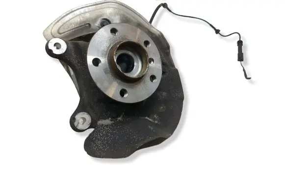 BMW X2 F39 Front wheel hub 6876853