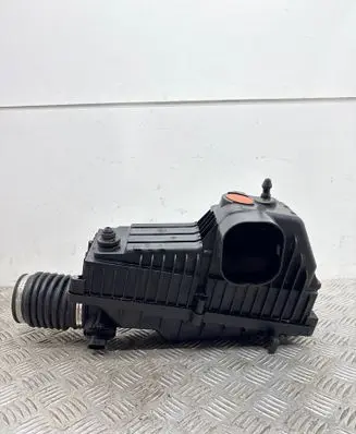 Alfa Romeo Stelvio Air filter box 50546933