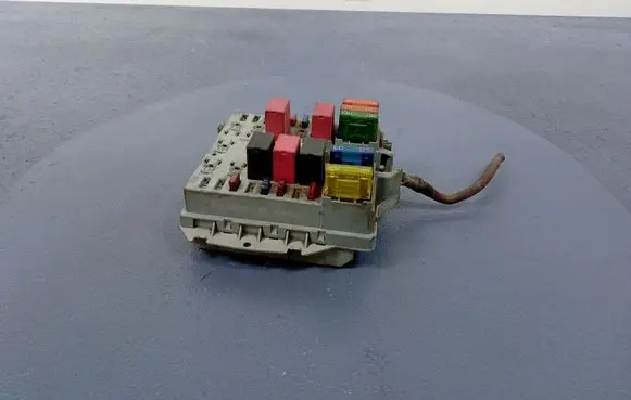 Fiat Punto (188) Fuse box set 46835589
