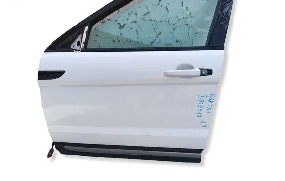 Land Rover Evoque I Front door 