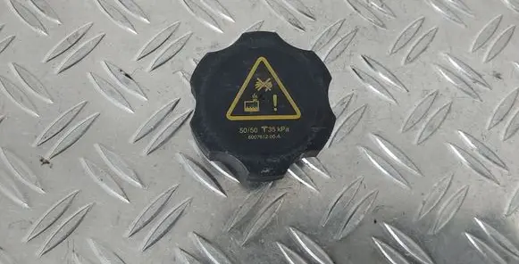 Tesla Model X Coolant expansion tank/reservoir cap 600761200A