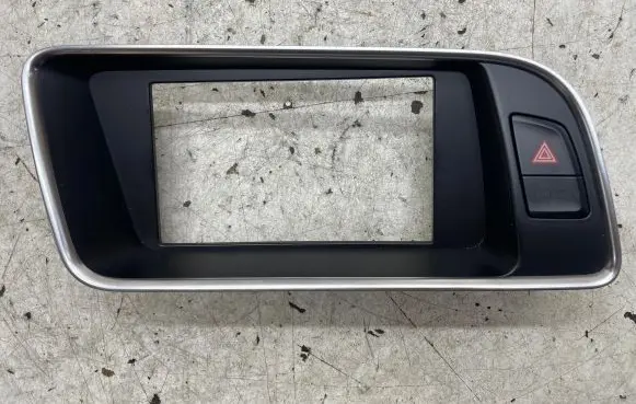 Audi Q5 SQ5 Radio/GPS head unit trim 901420010981 03122012 8R1857186P