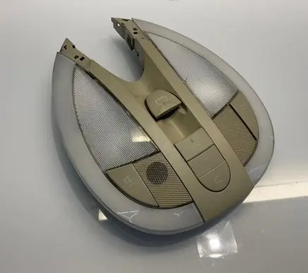 Mercedes-Benz E W211 Front seat light A2118204401 2118204401