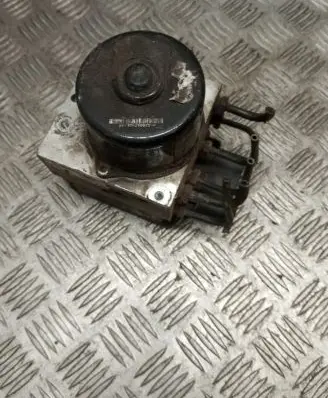 Ford Focus ABS Pump 98AG2M110CA