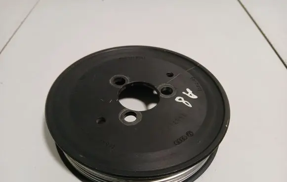 Audi A8 S8 D3 4E Water pump pulley 059121031L