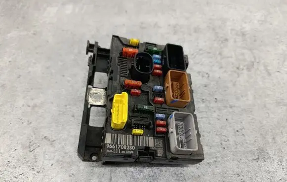 Peugeot 307 BSM Control unit