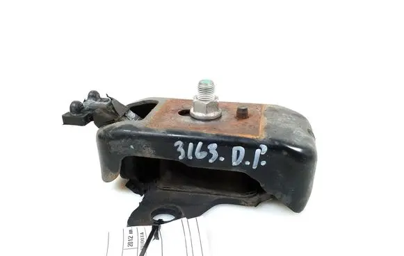 Toyota Hilux (AN10, AN20, AN30) Engine mount bracket 12361-30150