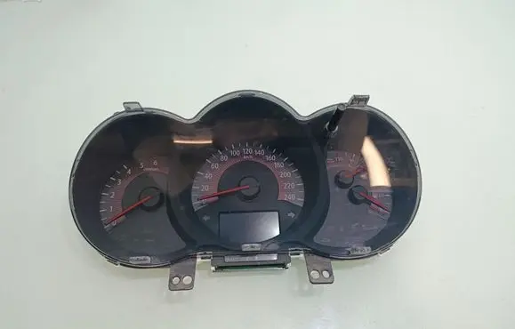 KIA Sorento Speedometer (instrument cluster) 940332P041