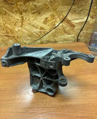Audi A6 S6 C6 4F Power steering pump mounting bracket 059145169A