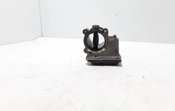 Volvo V70 Throttle valve 31293930