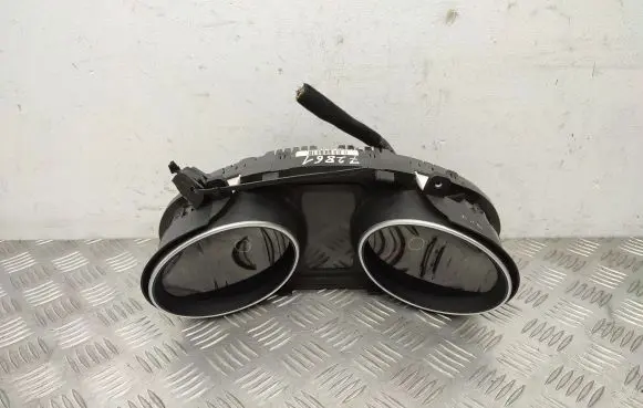 KIA Sportage Speedometer (instrument cluster) 940333U055