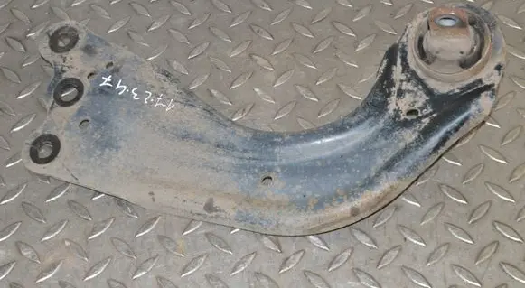 Mazda CX-5 Rear upper control arm/wishbone