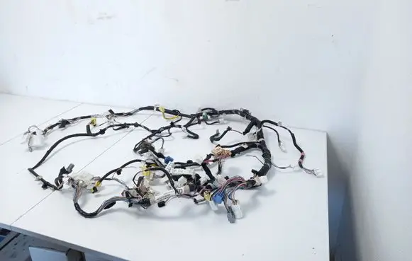 Toyota Yaris Panel wiring 82141CT0UK00
