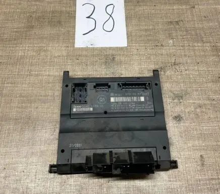 Mercedes-Benz S W221 Seat control module A2218704987 A2214422311
