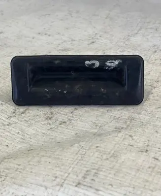 Tailgate opening switch