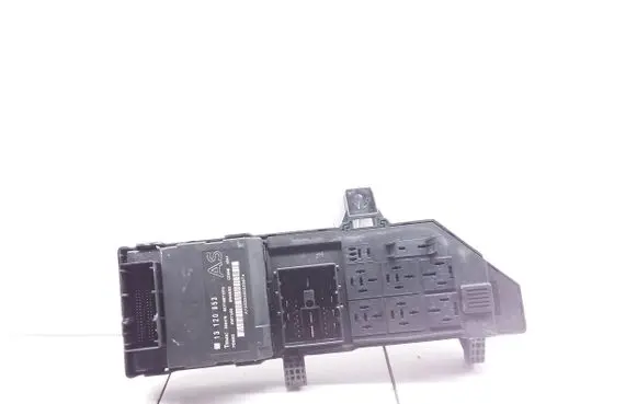 Opel Signum Fuse module 13120953 24443147