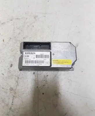Volvo XC70 Airbag control unit/module 8645271