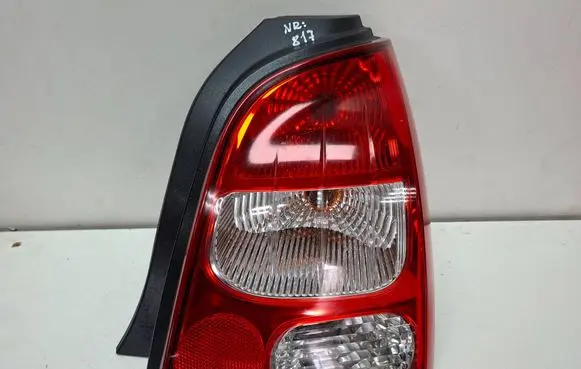 Renault Twingo II Rear/tail lights S27639817 8200387889