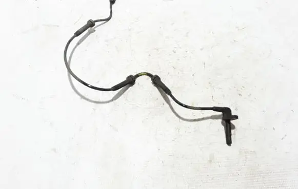 Dacia Dokker ABS brake wheel speed sensor 479104225R