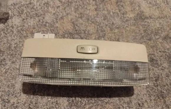Renault Laguna II Rear seat light 8200003038