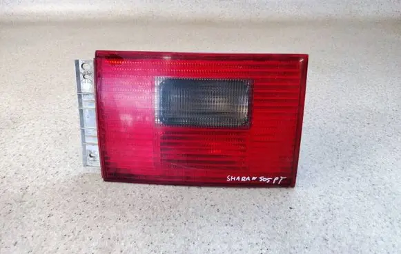 Volkswagen Sharan Tailgate rear/tail lights 7M3945112A
