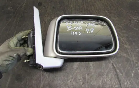 Honda CR-V Front door electric wing mirror 