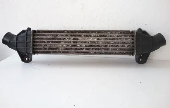 Ford Mondeo Mk III Intercooler radiator 1S7Q9L440AD 868963A AUJ7B