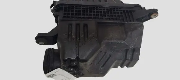 Hyundai i40 Air filter box 281103Z300