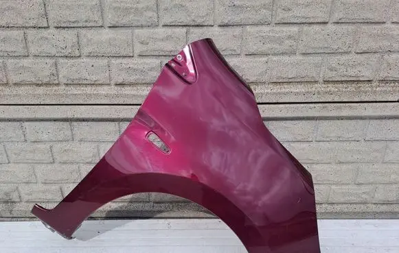 Mitsubishi Space Star Fender