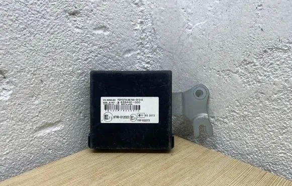 Toyota Corolla Verso AR10 Immobilizer control unit/module 897800F010 626442000 97RI012022