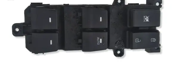 Hyundai Tucson TL Electric window control switch 93570D3141