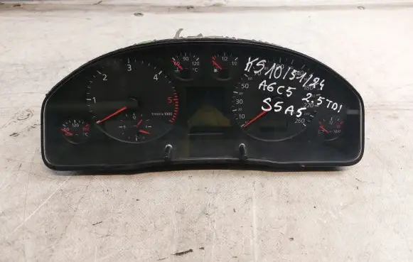 Audi A6 S6 C5 4B Engine control unit/module 7G9112A650PF