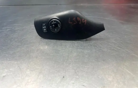 KIA Ceed Wing mirror switch 49D4811000 20121106 93530A2050