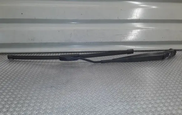 Chevrolet Spark Windshield/front glass wiper blade 