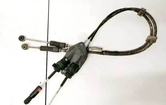 KIA Sorento Gear shift cable linkage 