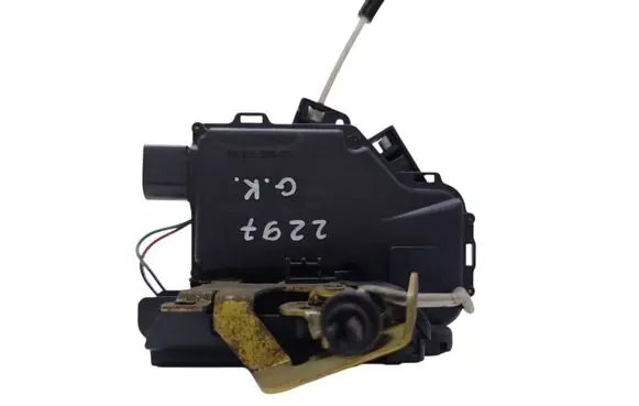 Audi A6 S6 C5 4B Rear door lock 