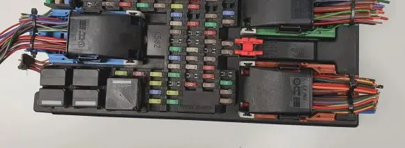 Land Rover Discovery 4 - LR4 Fuse box set AH22-14F041-AG