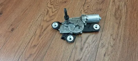 Ford Focus C-MAX Rear window wiper motor 0390201582