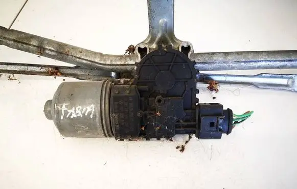 Skoda Fabia Mk1 (6Y) Wiper motor 6Q1955119 0390241500