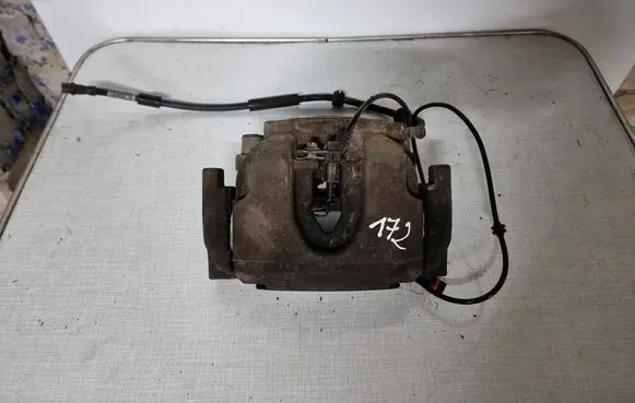 Mercedes-Benz GL X166 Front brake caliper