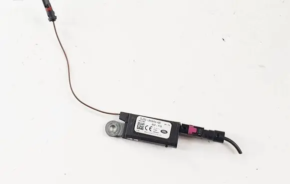 Jaguar E-Pace Aerial antenna amplifier GJ3218K944AB-JAG GJ2-18K944-AB