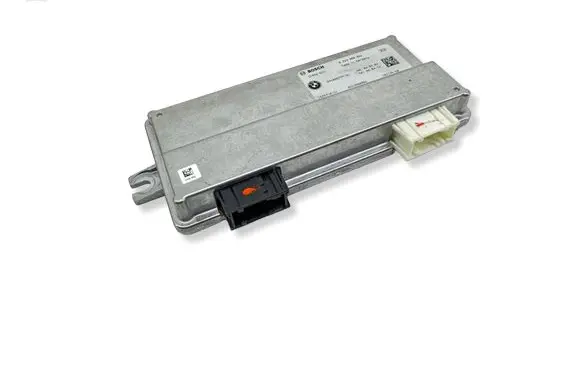 BMW 7 G11 G12 Aerial antenna amplifier 046808799 6808799