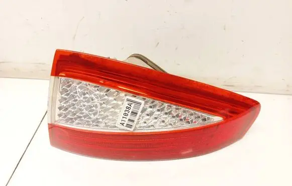 Ford Mondeo MK IV Rear/tail lights 7s7113404a