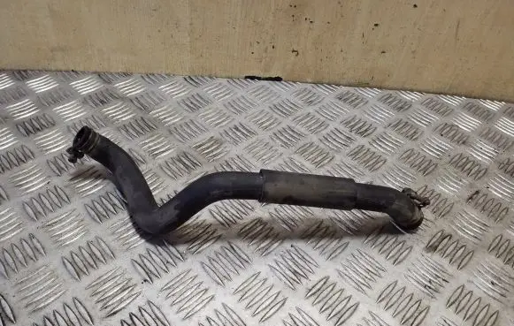 Subaru Legacy Engine coolant pipe/hose