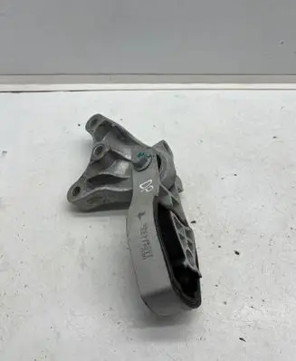 MG ZS Engine mount bracket 11201139 11148442 20240526B