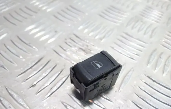 Volkswagen Golf IV Electric window control switch 3B0959855B