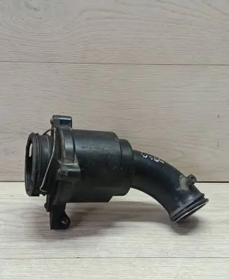 Mercedes-Benz ML W164 Air intake hose/pipe A6421400687 4010202B