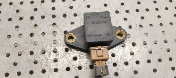 SsangYong Musso ESP acceleration yaw rate sensor 0265005038 085