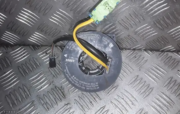 Opel Zafira A Airbag slip ring squib (SRS ring) 87654321